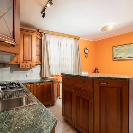 Willa Arena - Pool Table, Table Tennis, Darts & Pula