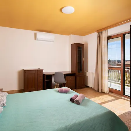 Arena - Pool Table, Table Tennis, Darts &